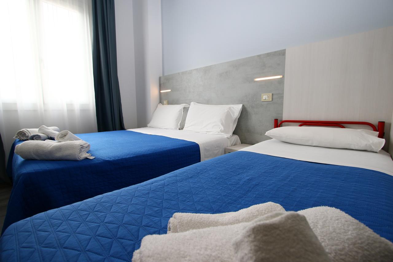 Hotel Kim Rimini Dış mekan fotoğraf