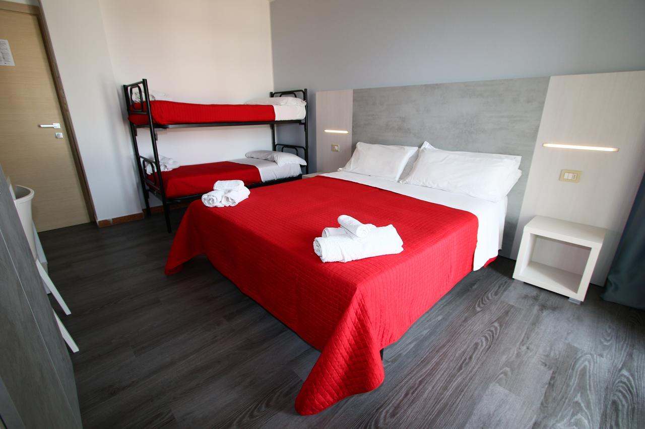Hotel Kim Rimini Dış mekan fotoğraf